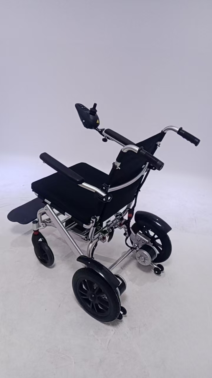 Ultraleichter Elektrorollstuhl 17 kg | Zusammenklappbarer Elektrorollstuhl aus Aluminium für einfachen Transport