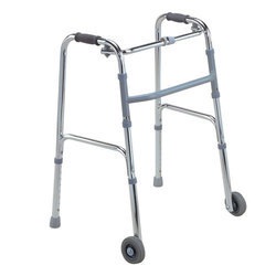 BME 812 Aluminium Faltbares leichtes Wanderer mit Rädern