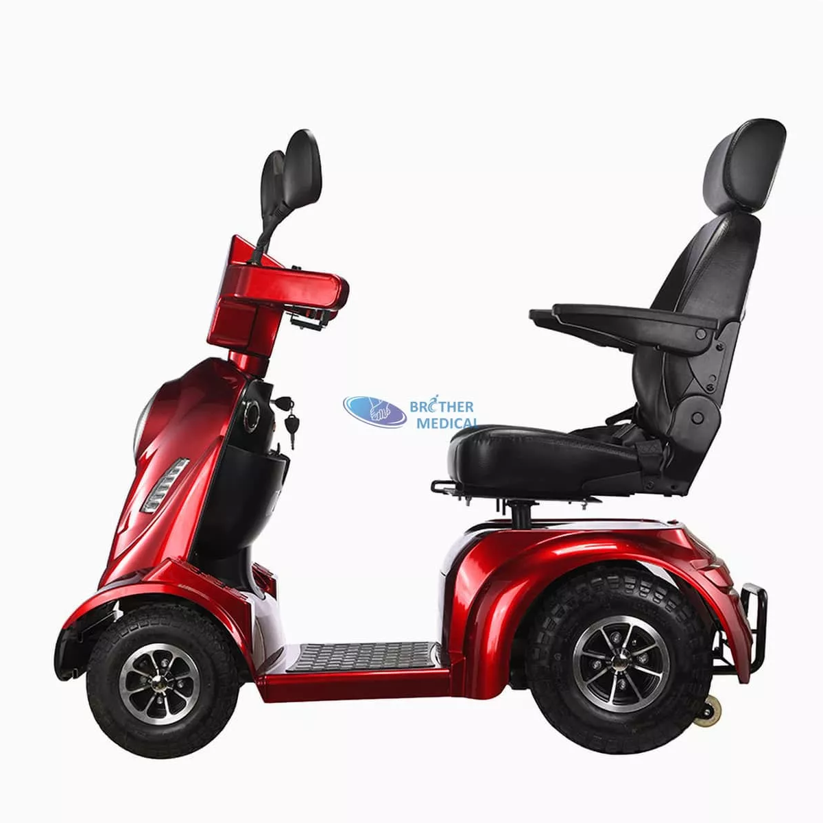 Stabiler All-Terrain-Mobilitätsroller für ältere Menschen